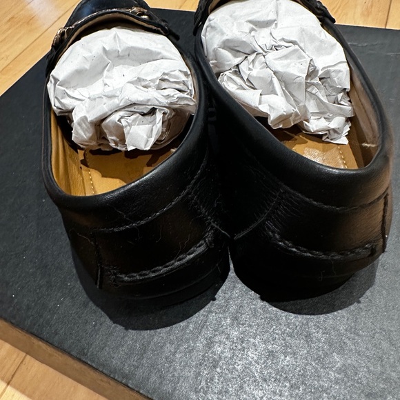 Coach Black Leather Loafers Driver with Gold Chain Womens US size 7.5 - Picture 2 of 6